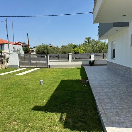 Adoniss Apartmentss Paralía Dionysíou Eksteriør bilde